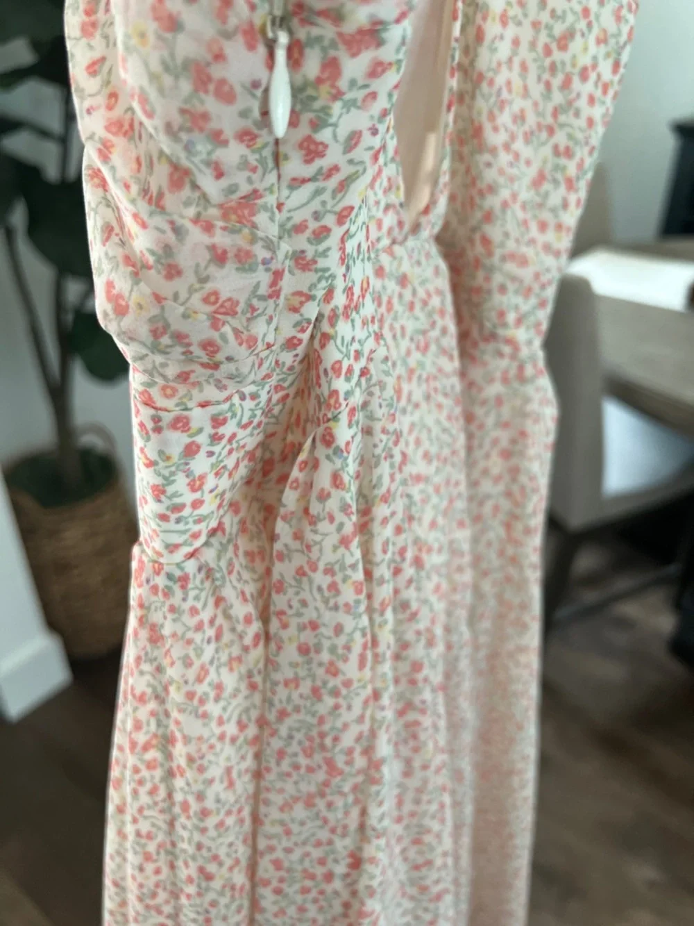 Guess Floral Mini Dress in Cream and Pink - Picture 4 of 6